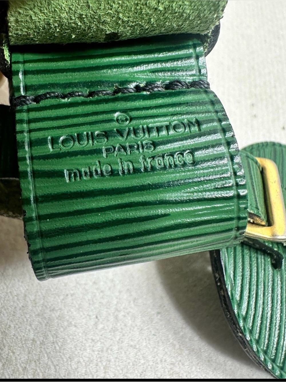 Louis Vuitton Luggage Tag - Picture 5 of 6